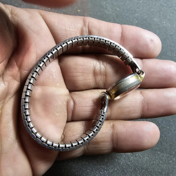 Vintage Waltham 17 Jewels Ladies Swiss Cocktail Watch Mechanical Wind Working sh - Picture 7 of 10